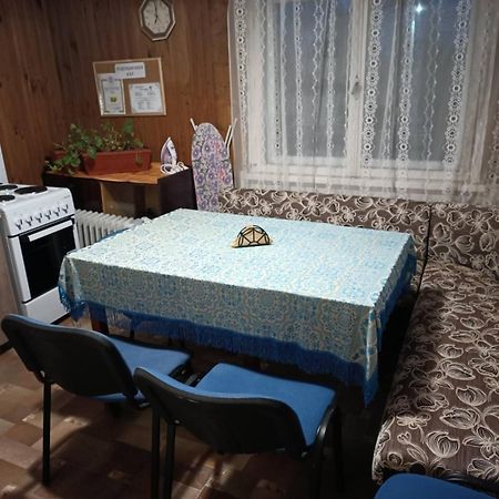 Къща За Гости Феникс Koprivsjtitsa Exteriör bild